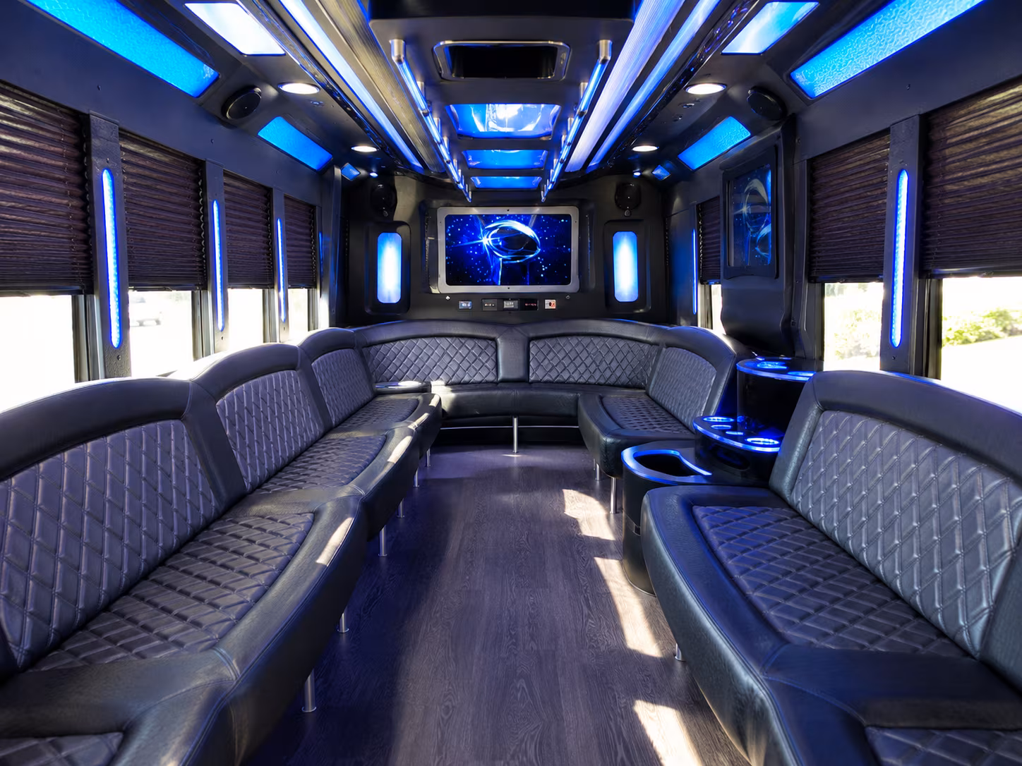 evesham 28 passenger party bus inside