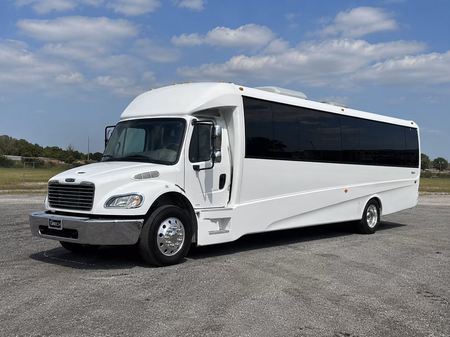 evesham 50 passenger party bus