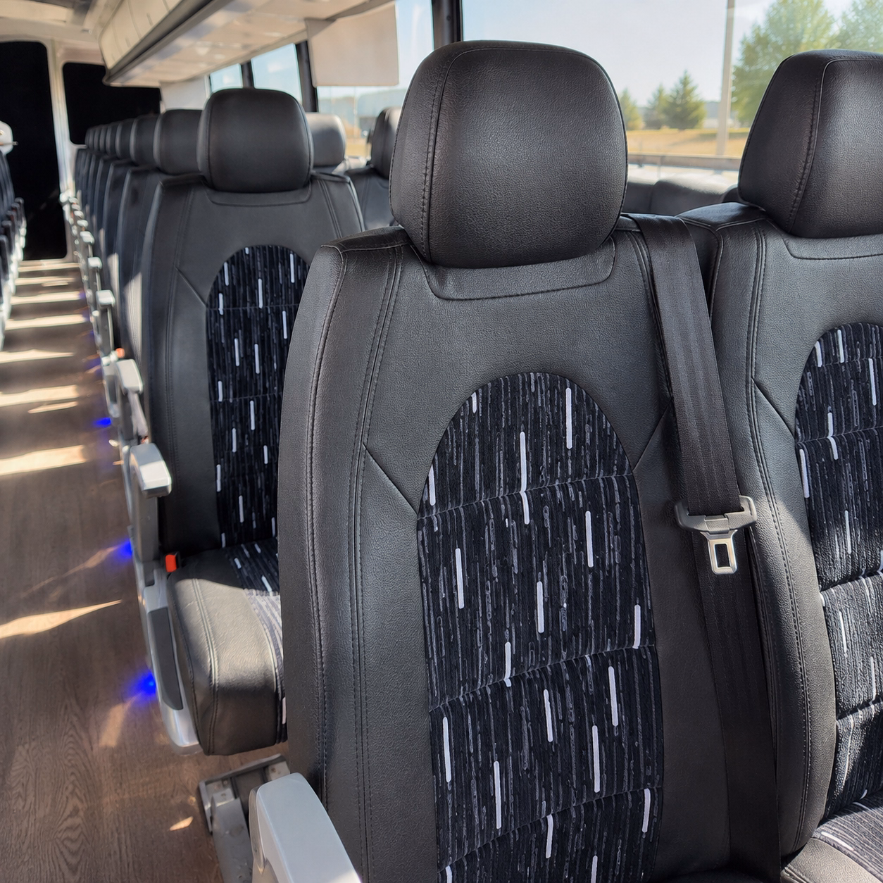 philadelphia get your class moving with philadelphia school field trip bus rentals
