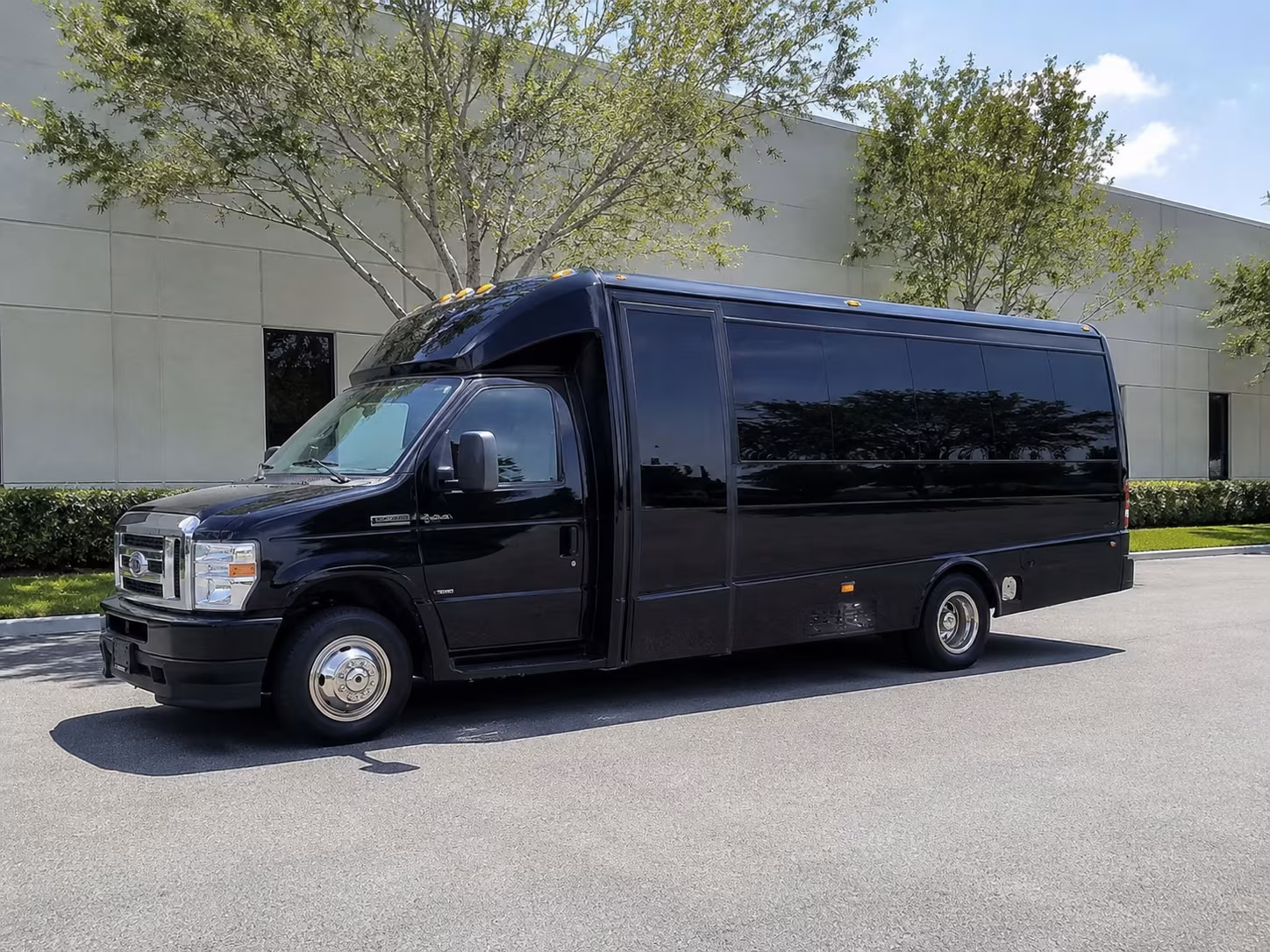 shuttle your guests between south jersey hotels and your venue with ease